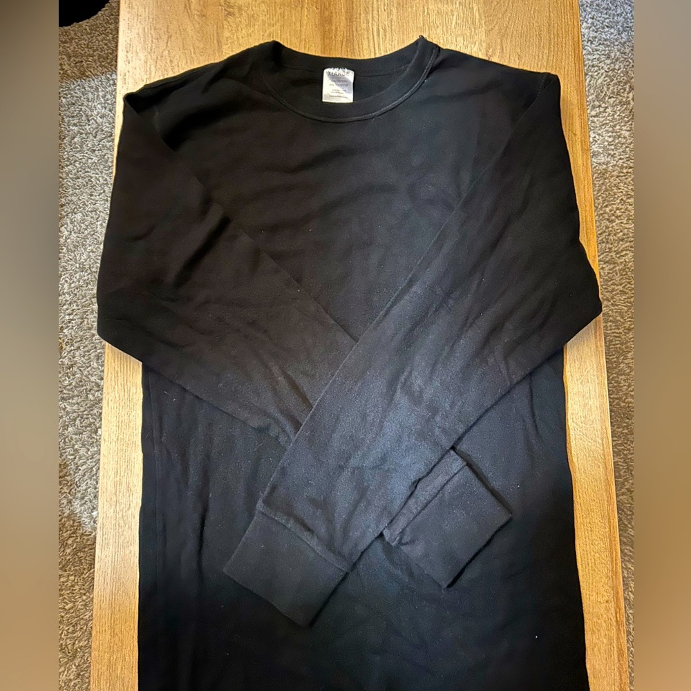 PLAIN BLACK LONG SLEEVE